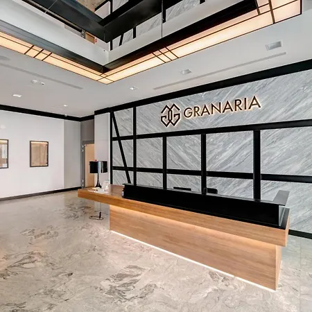 Premium Kingdom On The Motlawa River- Free Parking 그단스크