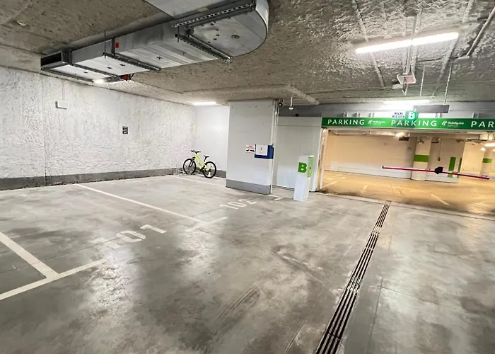 Premium Kingdom On The Motlawa River- Free Parking